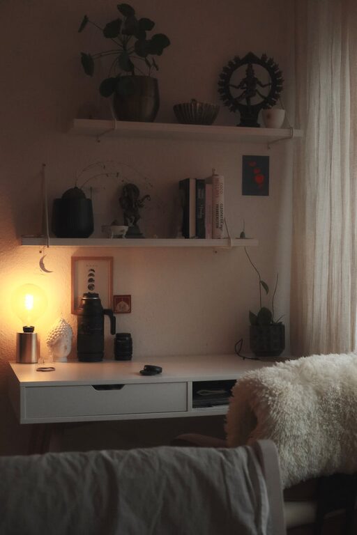 Tips for Creating a Relaxing Home Office Environment