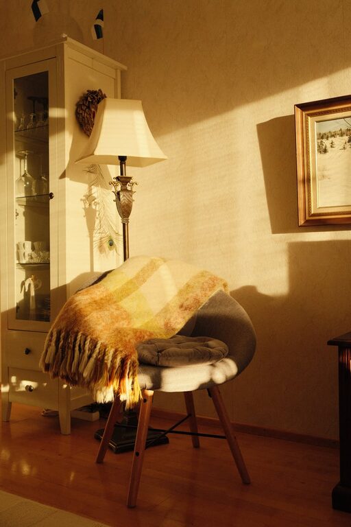 Simple Ways to Create a Cozy and Inviting Home Atmosphere